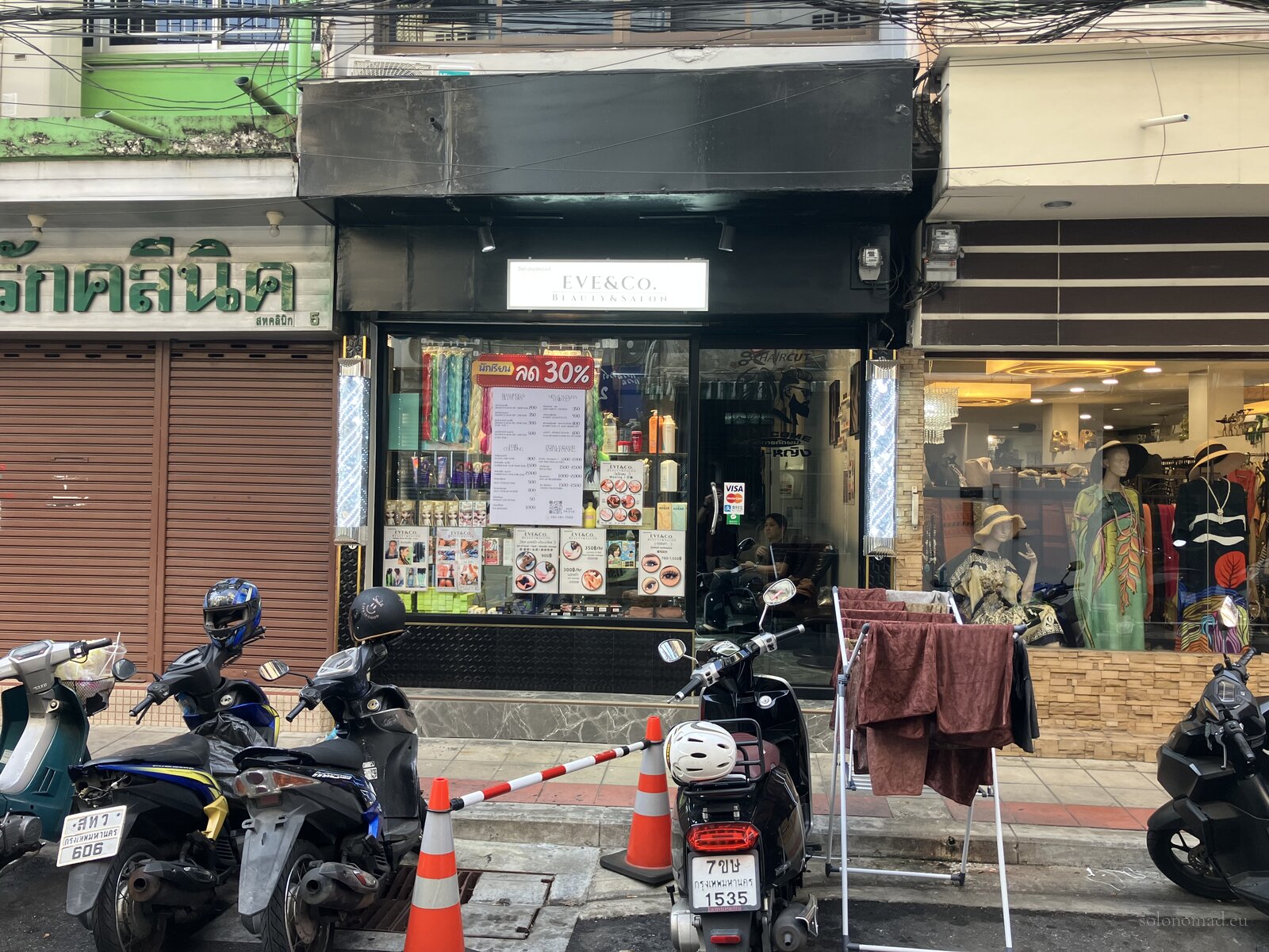 An unknown hair salon in Bangkok